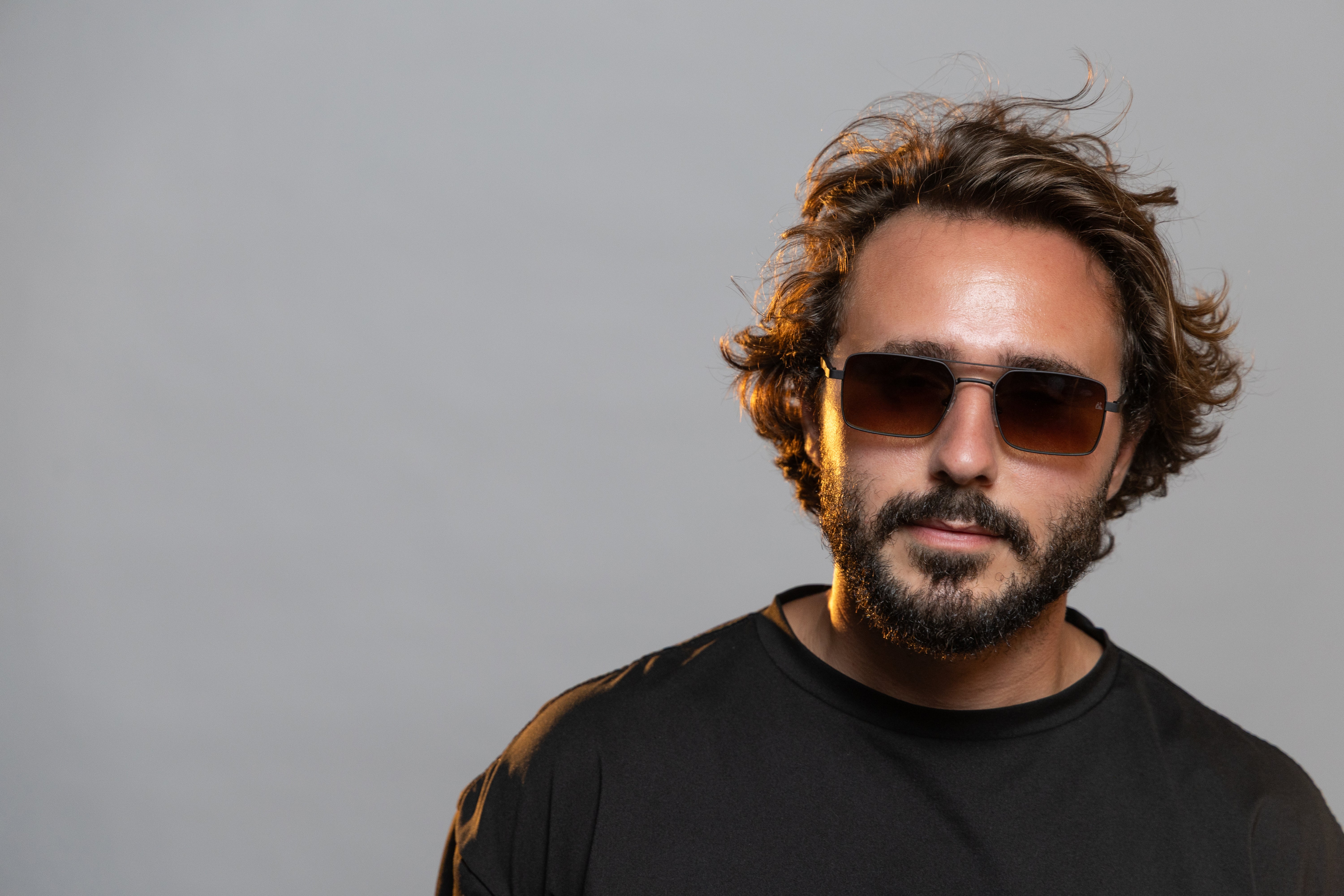 Thomas in Black & Brown