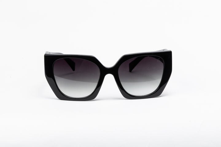 Quinn in Black on Black